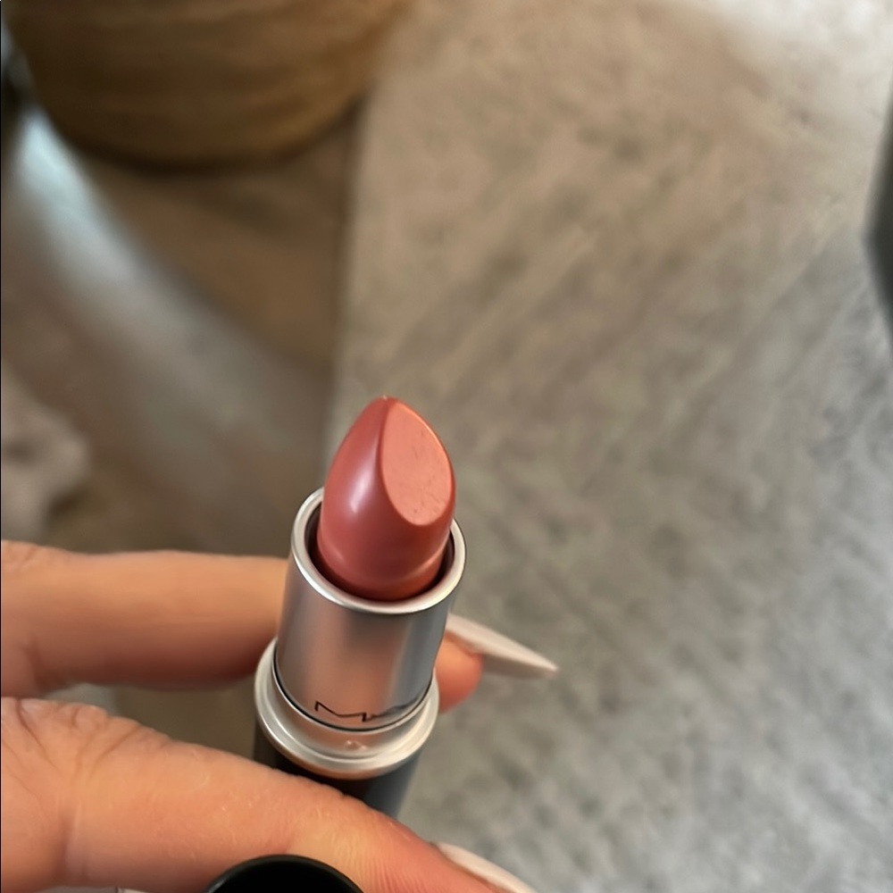 ✨New! MAC Cosmetics Matte Lipstick in Kinda Sexy - Picture 8 of 9